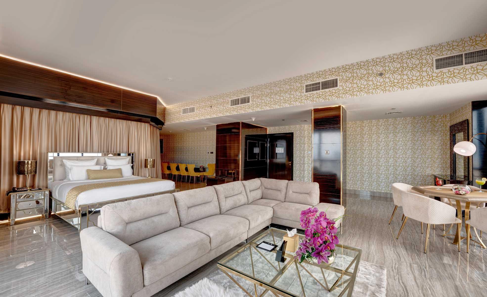 None  Gevora Hotel Dubai