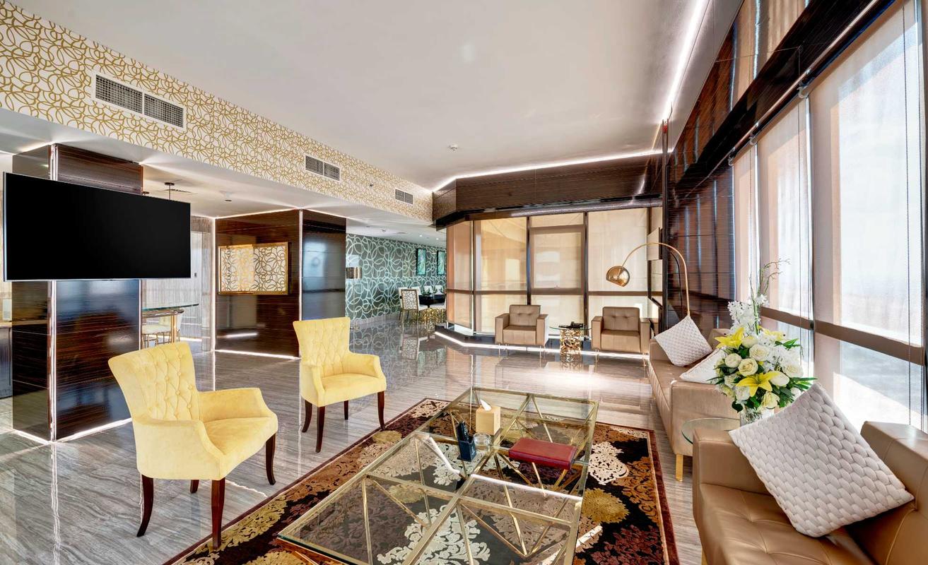 5 Bedroom Penthouse Suite - 360 Panoramic Sea and Burj Views - Top Floor (72nd)  Gevora Hotel Dubai 5 Bedroom Penthouse Suite - 360 Panoramic Sea and Burj Views - Top Floor (72nd)  Gevora Hotel Dubai